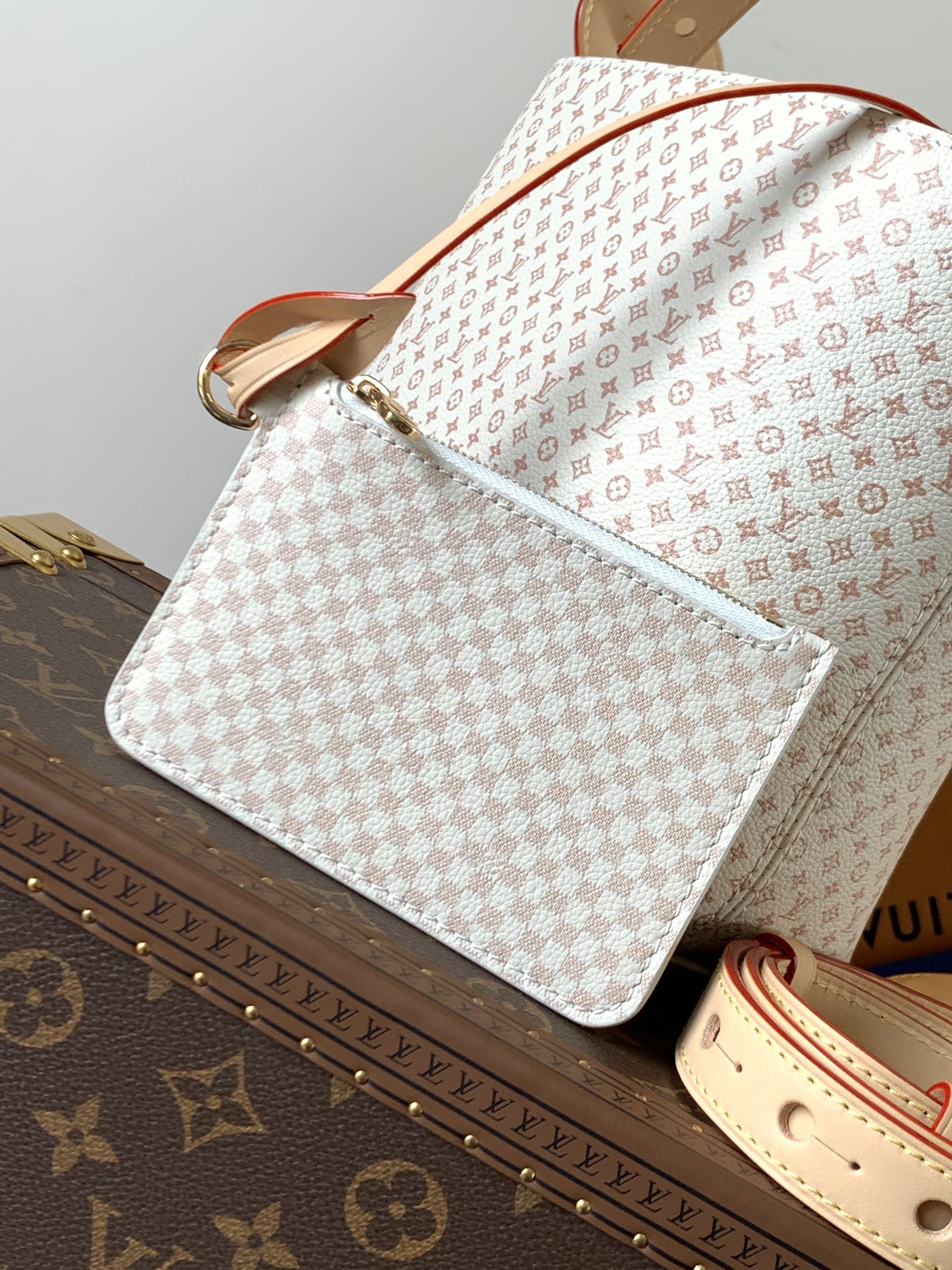 Louis Vuitton bag-199