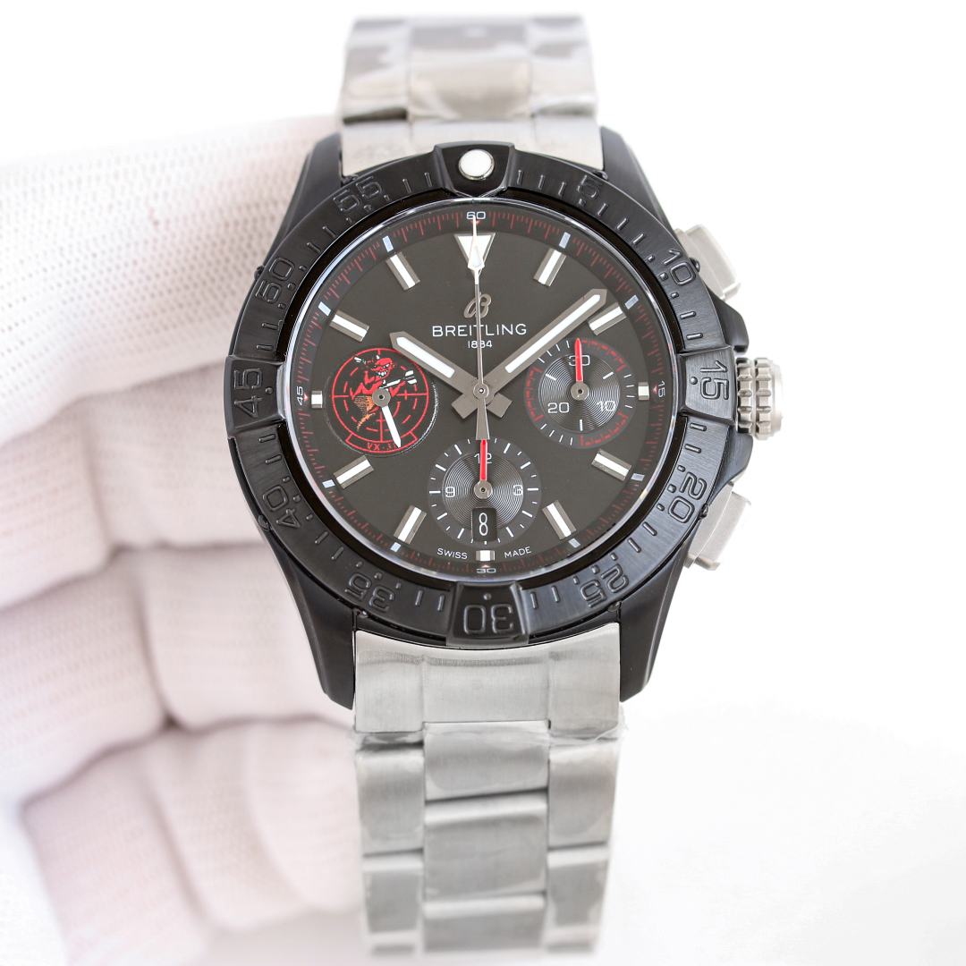 Breitling Avenger SB01462A1L1X1