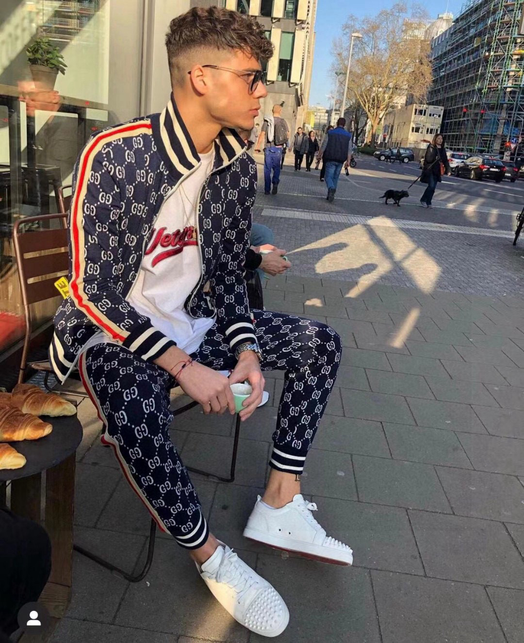Gucci Clothing-347