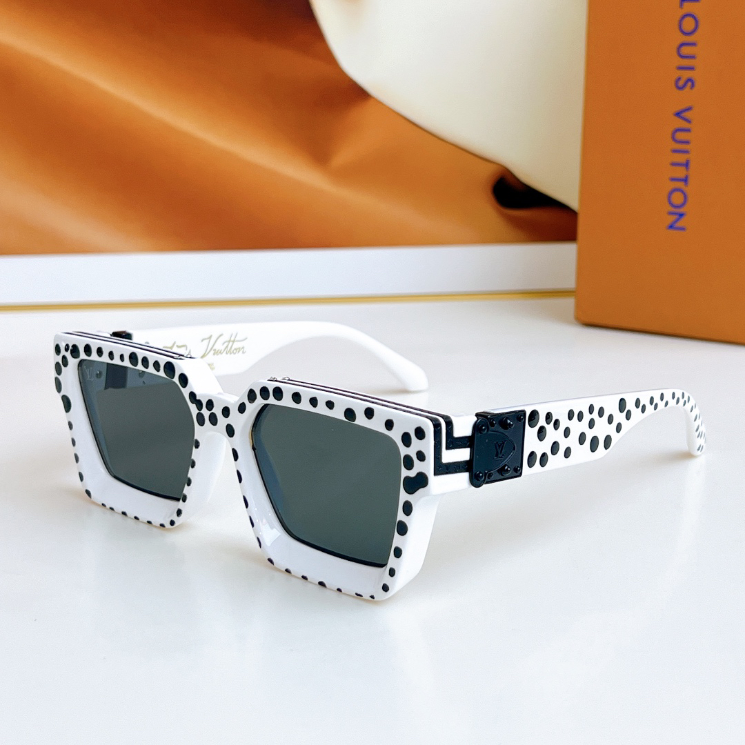 LV glasses-4