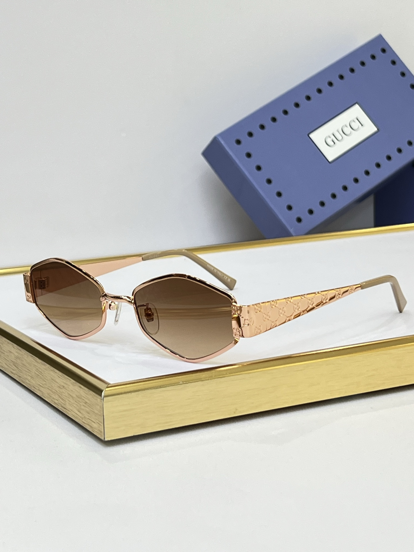 Gucci glasses-54