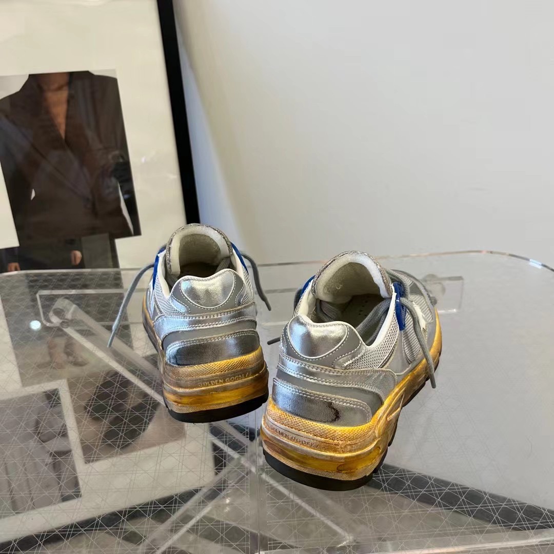 Golden Goose Sneakers-95