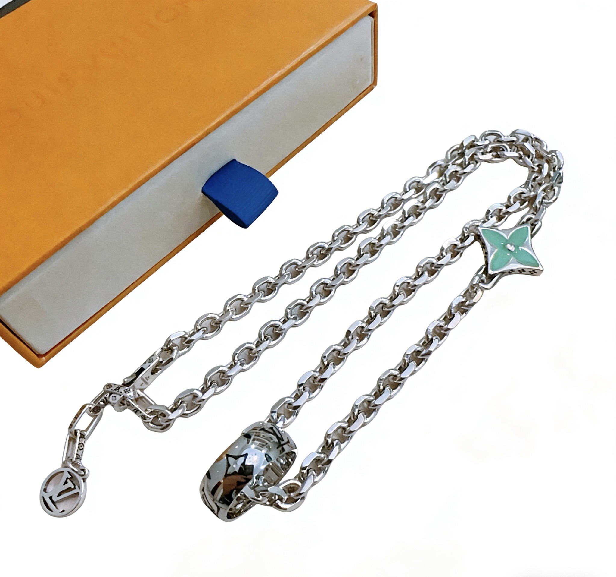 LV necklace-19