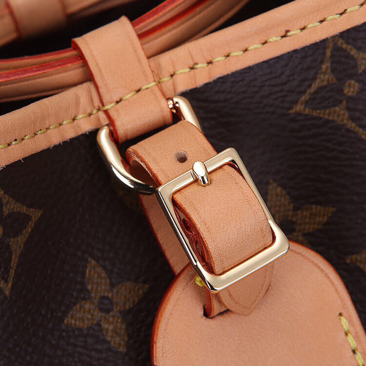 Louis Vuitton Noe Purse
