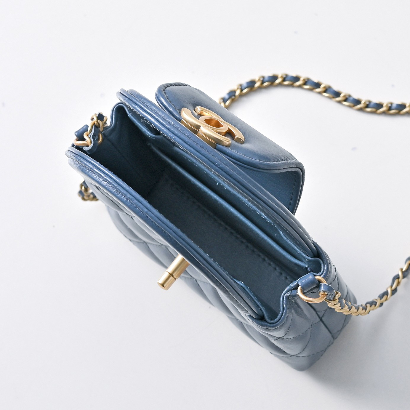 Chanel bag-120
