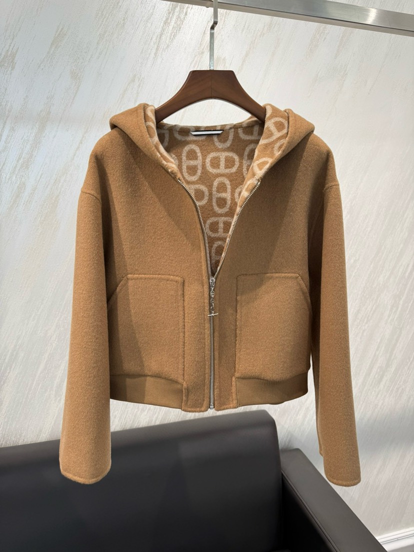 Hermes Clothing-322