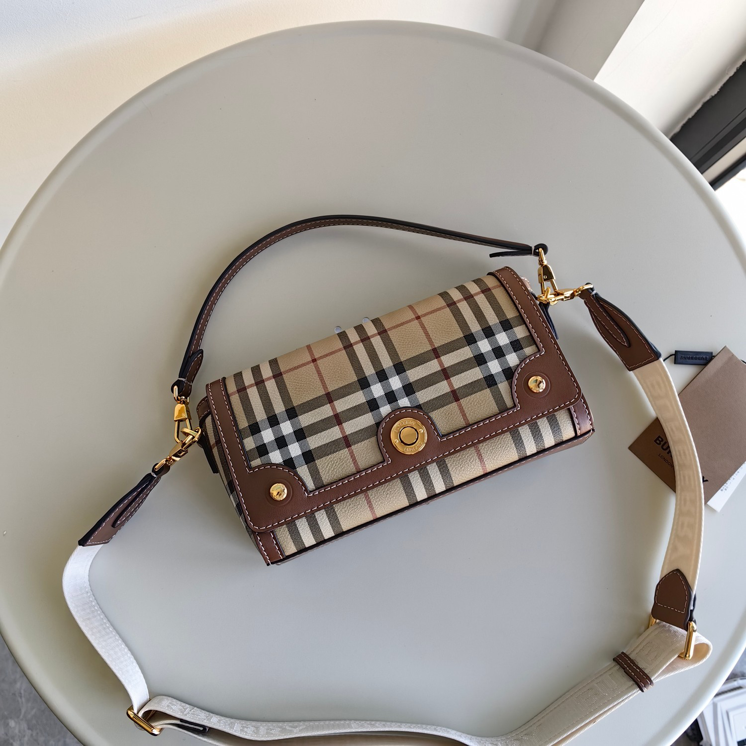 Burberry bag-108