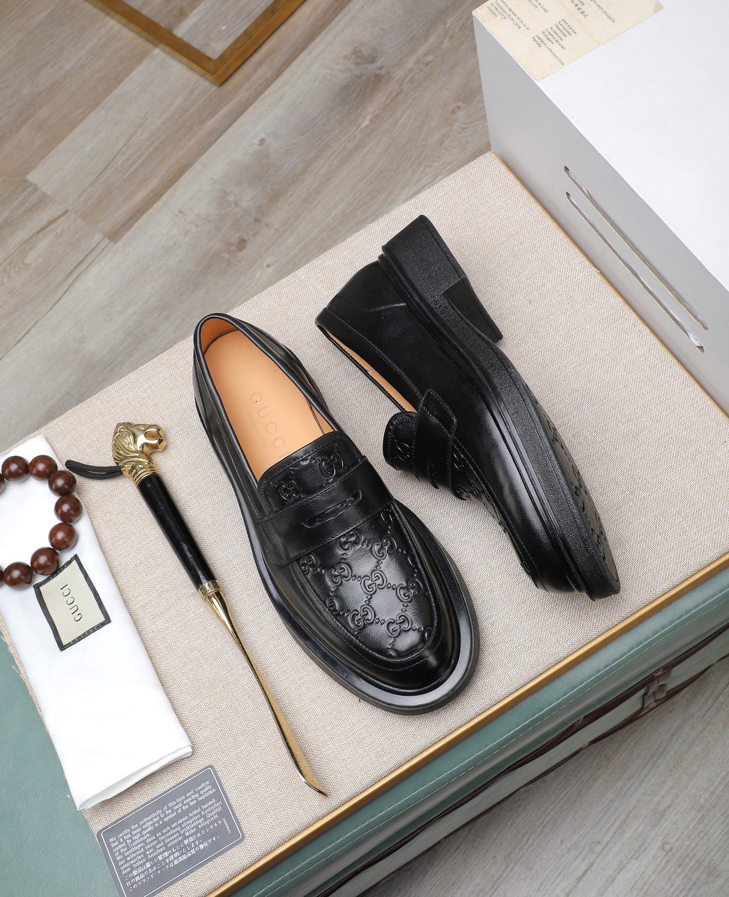 Gucci men's leather shoes-133
