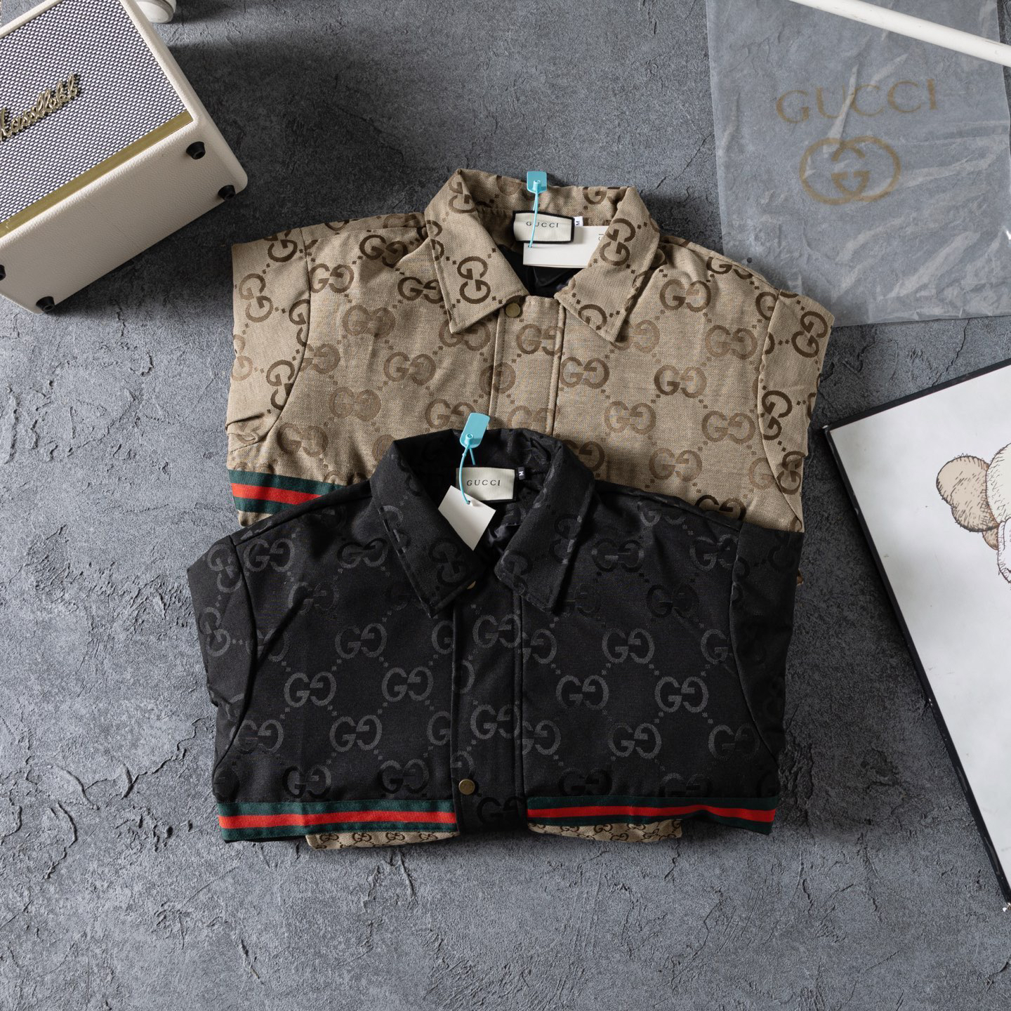 Gucci Clothing-301