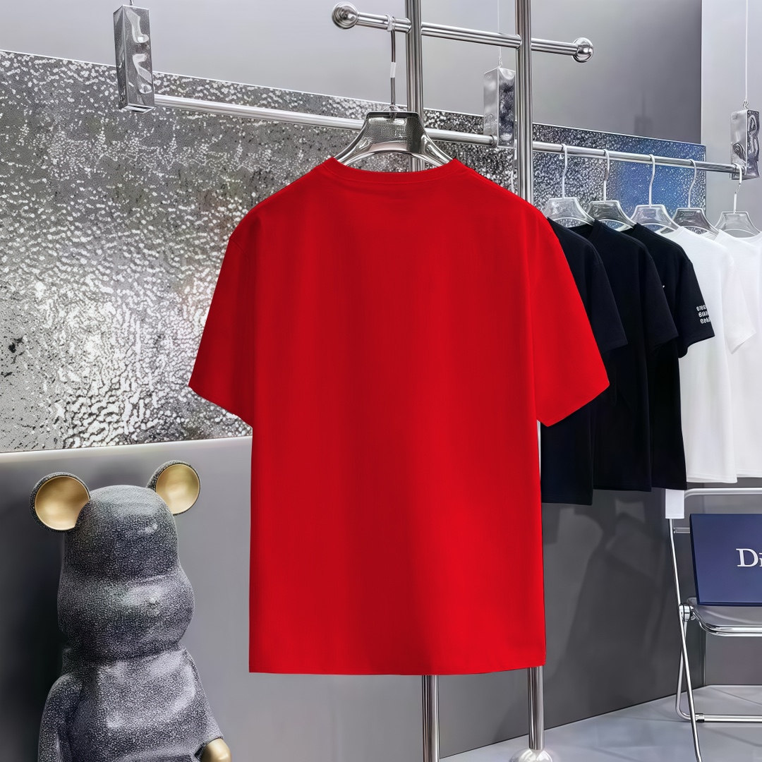 Gucci clothing-93