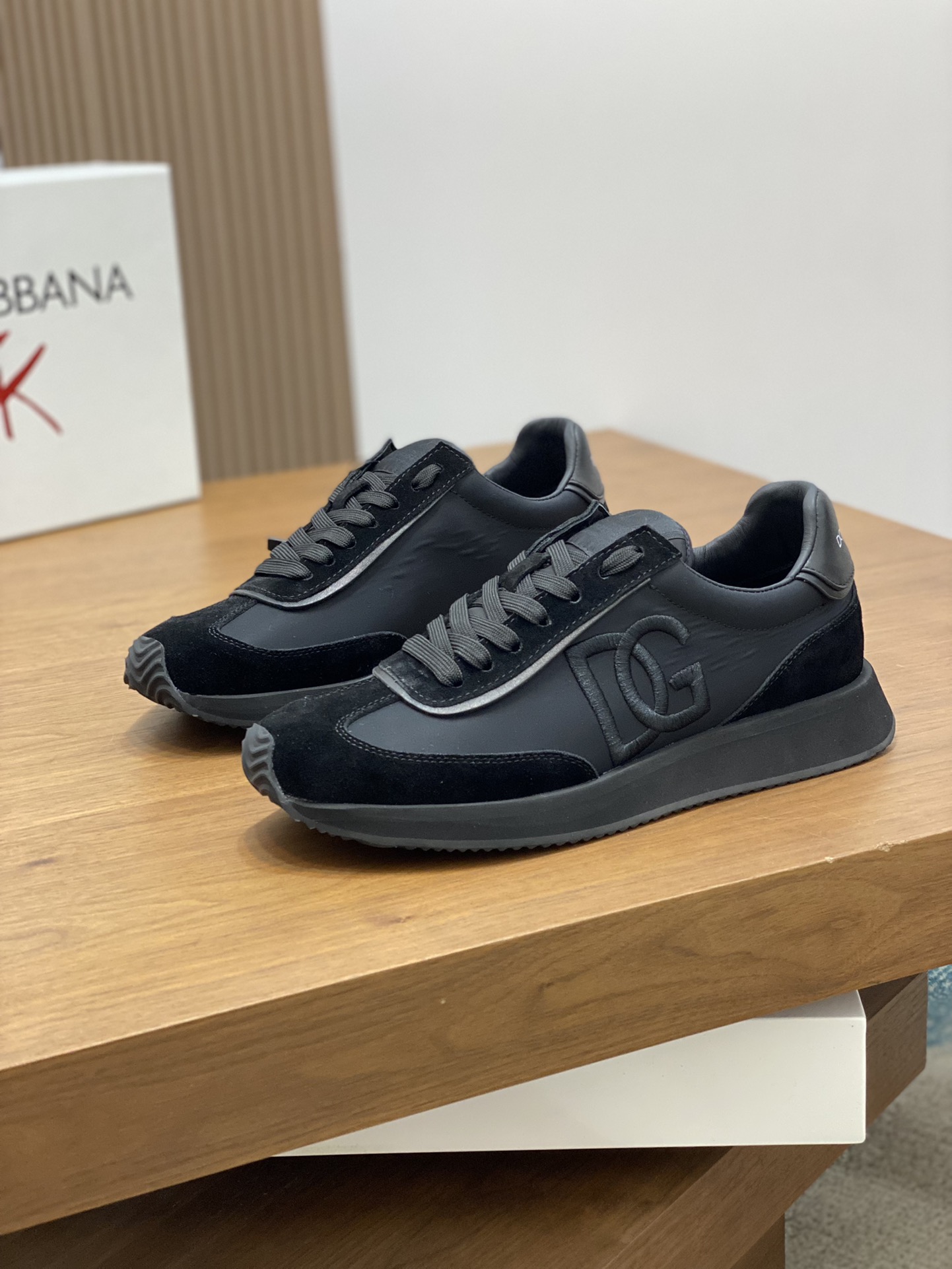 D&G Sneakers-128