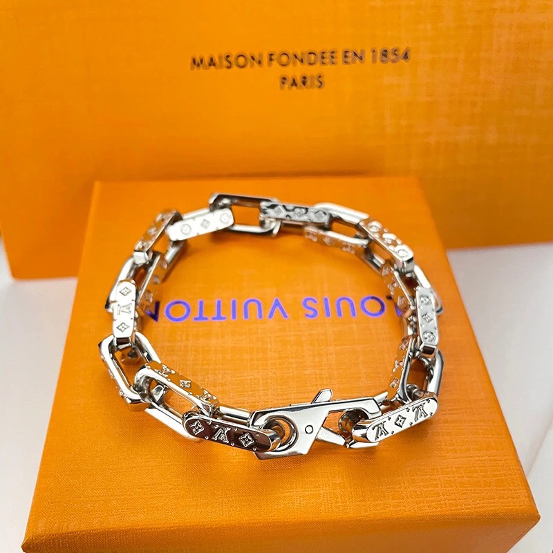 LV Bracelet-55