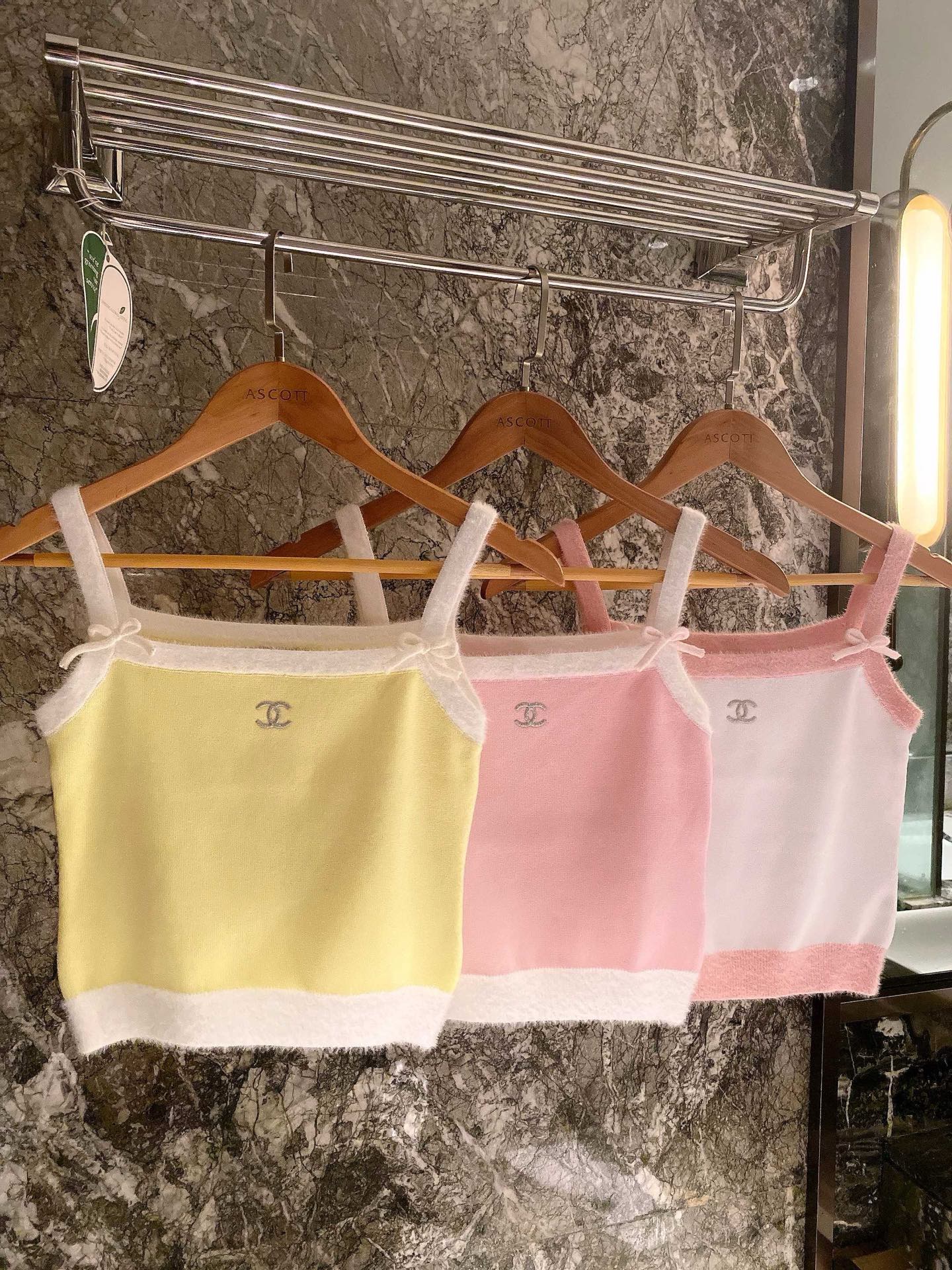Chanel Clothing-238