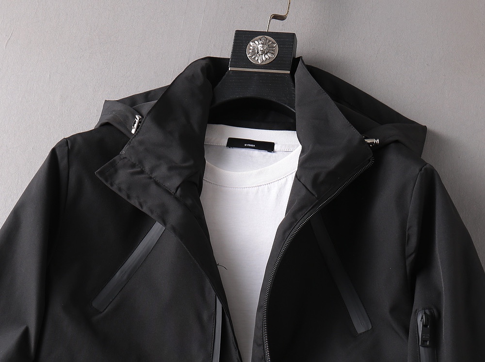 Prada Clothing-388