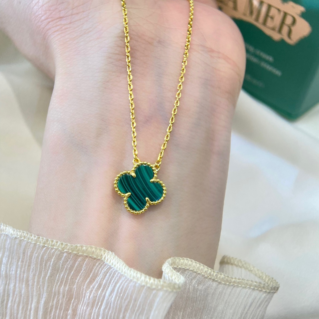 Van Cleef & Arpels necklace-33