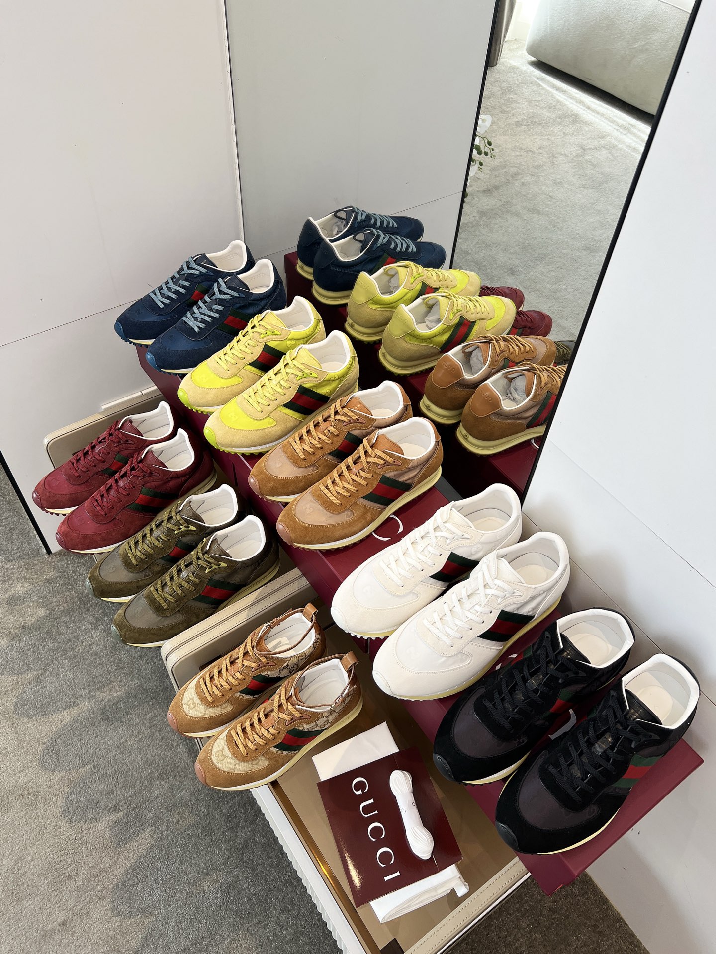 Gucci Sneakers-224