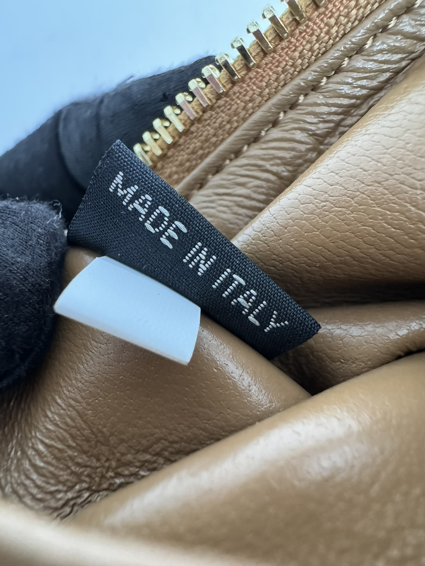 Prada bag-20
