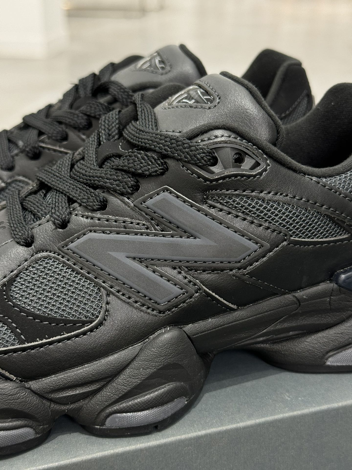 New Balance Sneakers-207