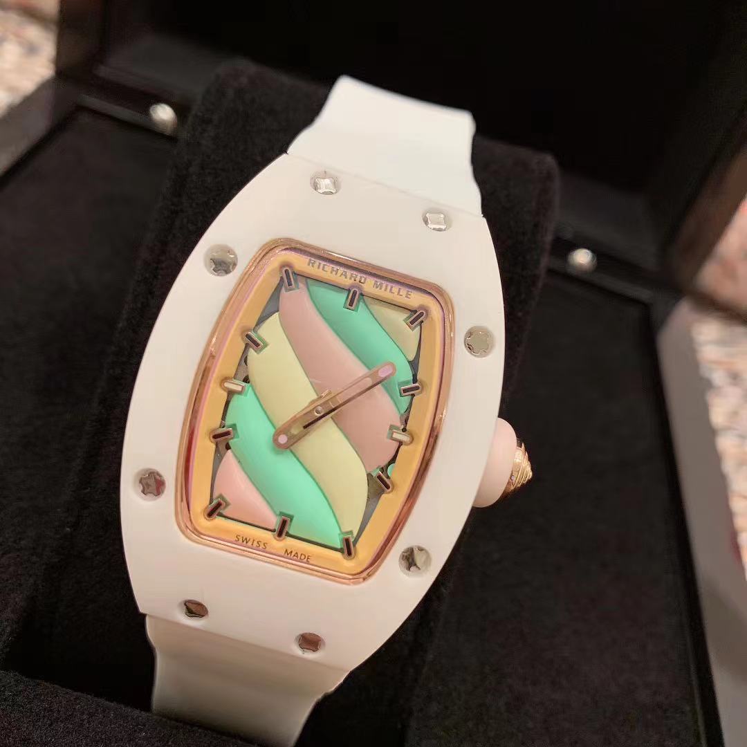Watch 28