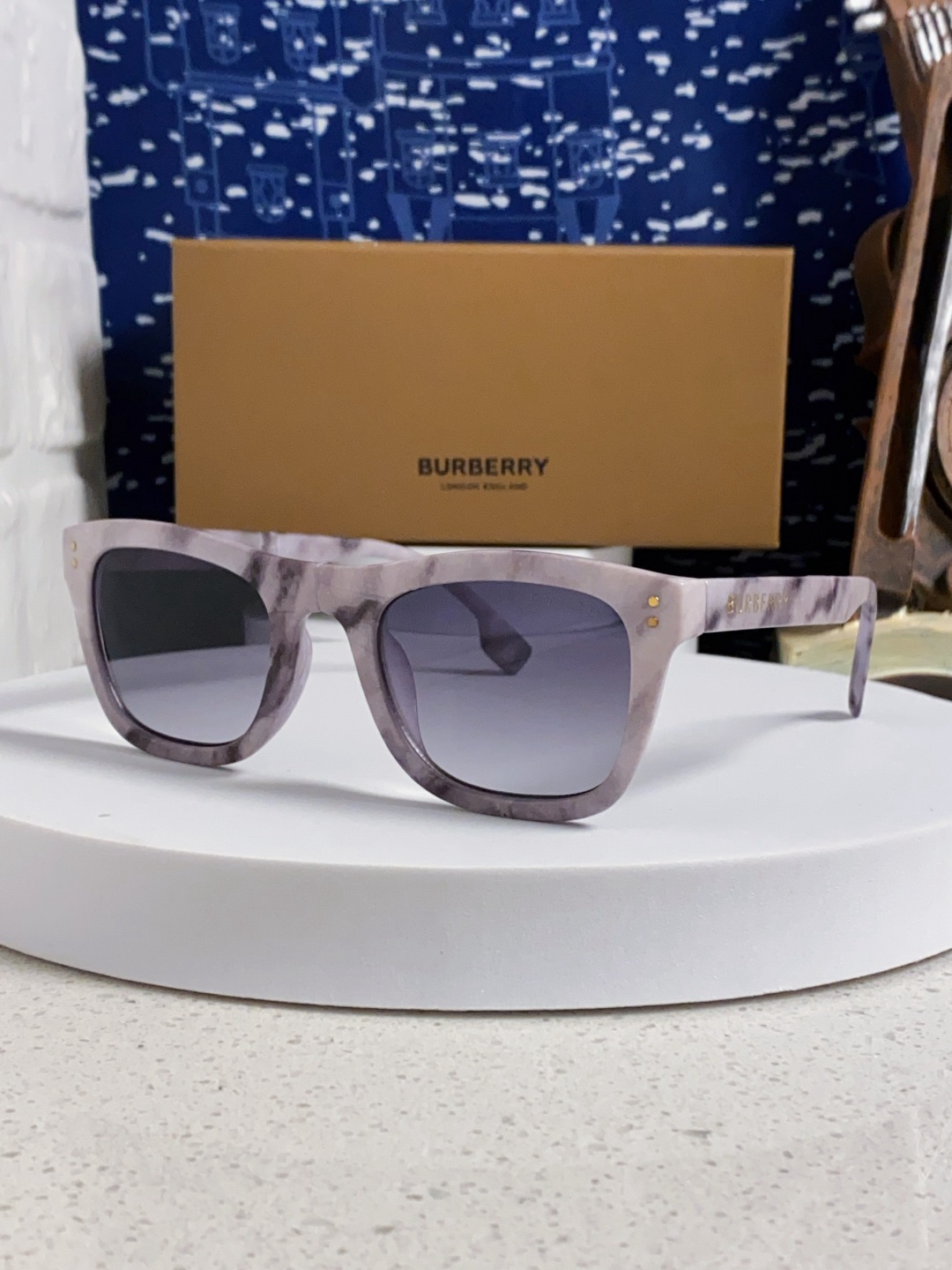 Burberry glasses-34
