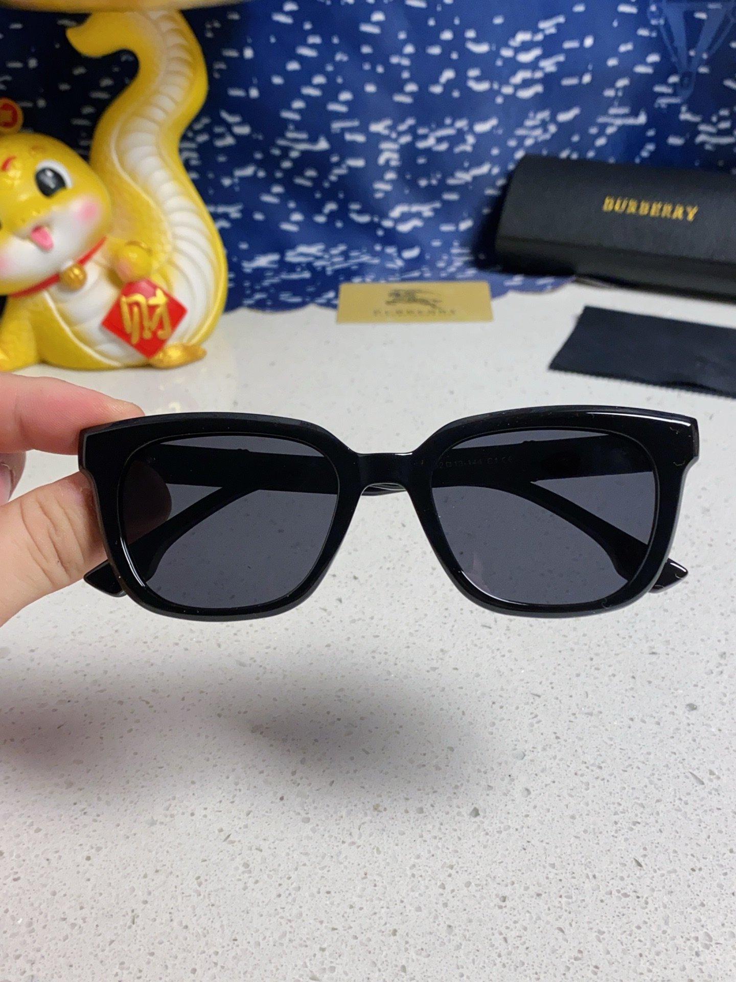 Burberry glasses-23