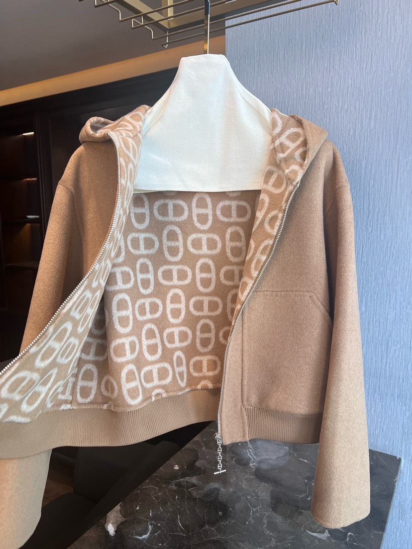 Hermes Clothing-316