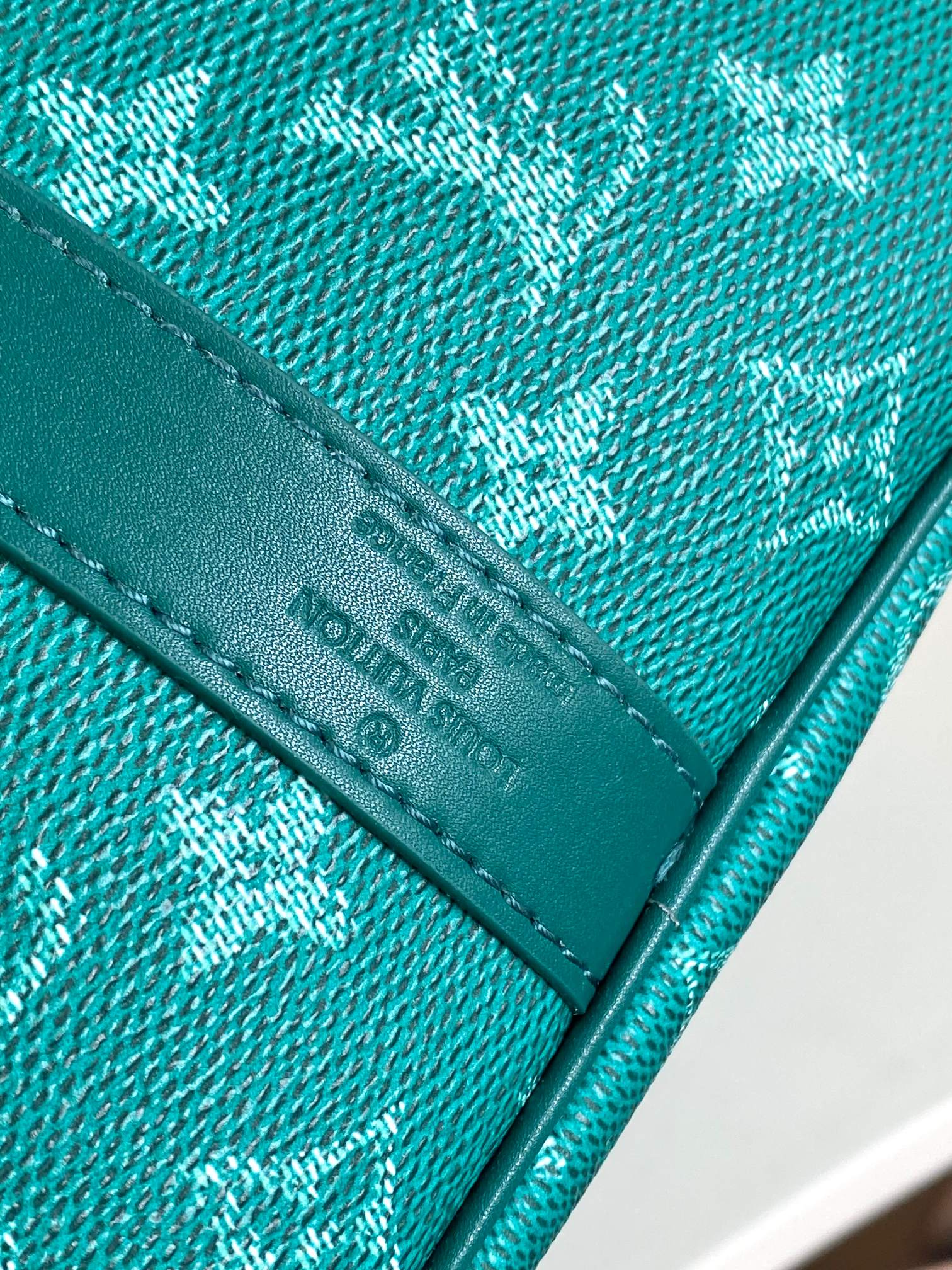 Louis Vuitton bag-184