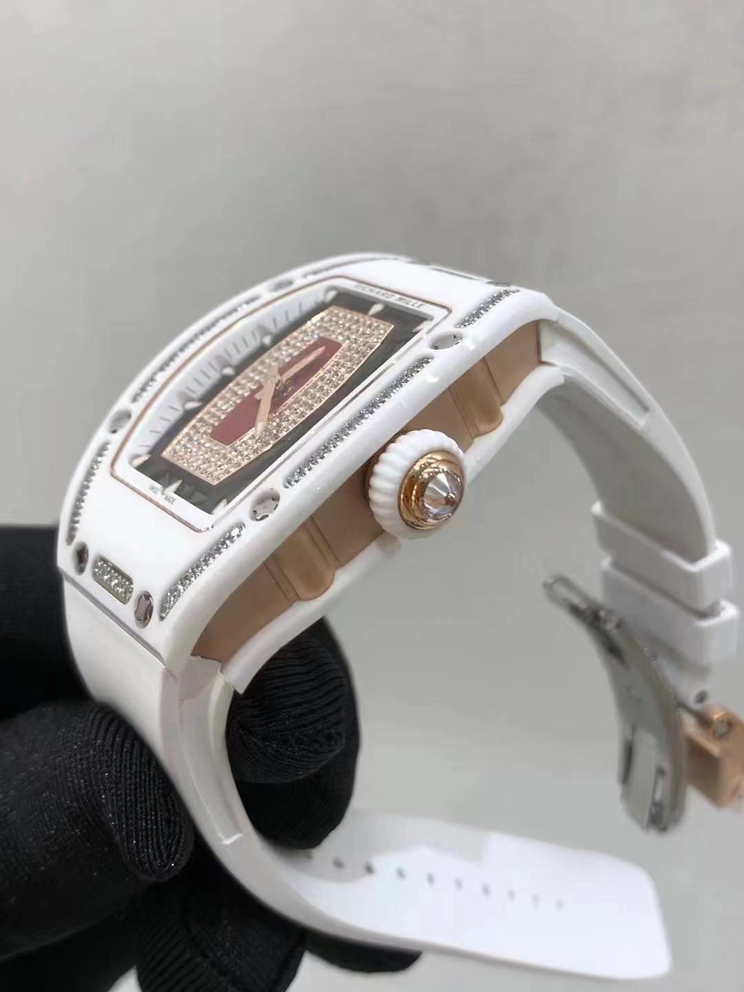 Watch 11