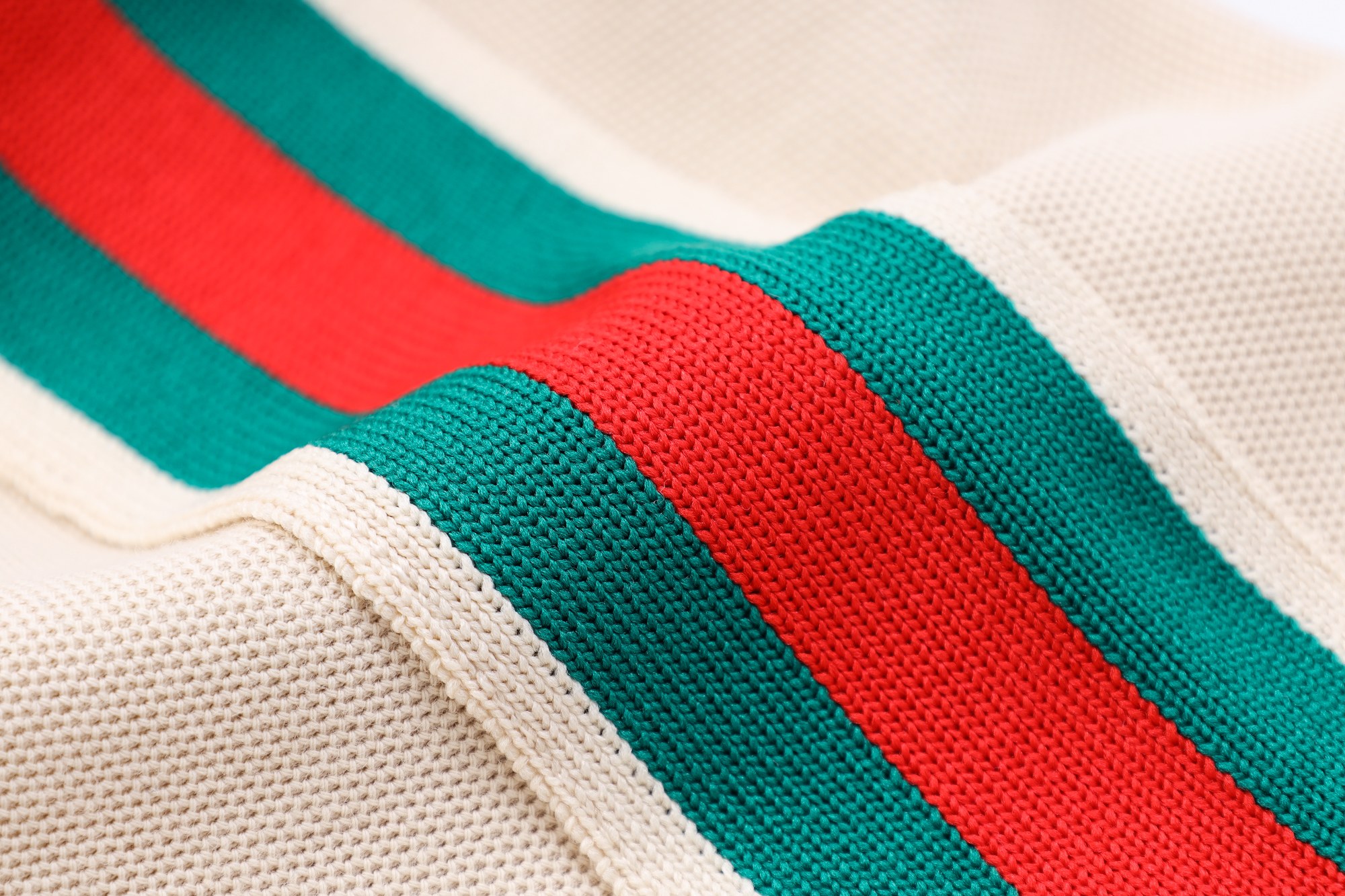 Gucci clothing-108