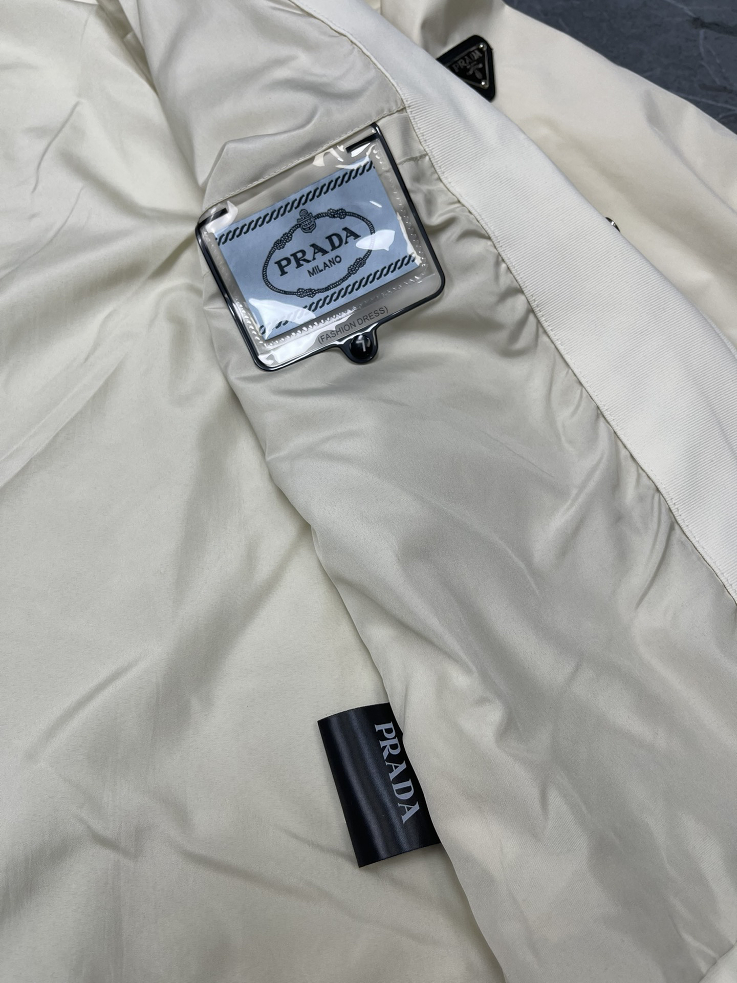 Prada Clothing-347