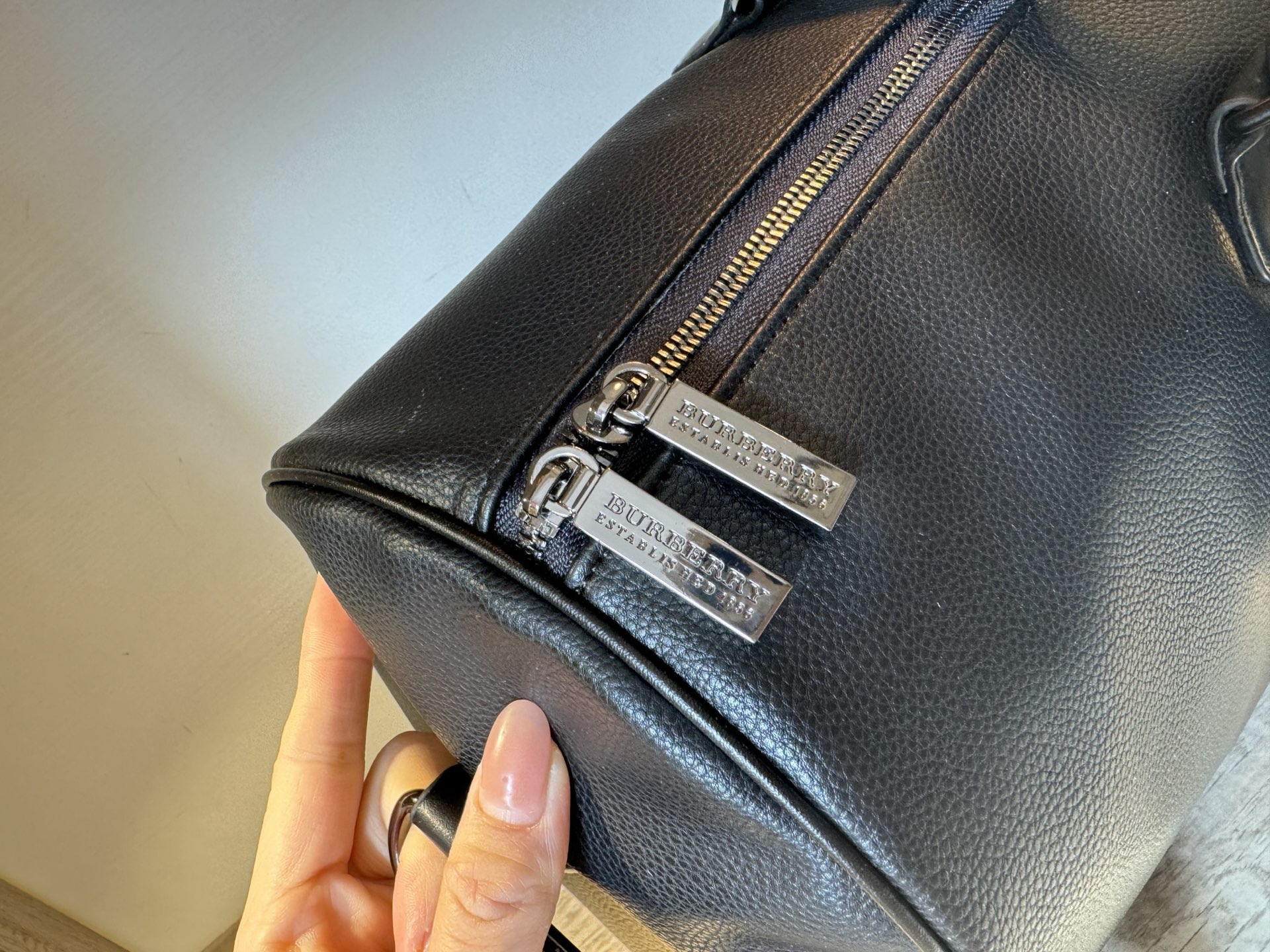 Burberry bag-3