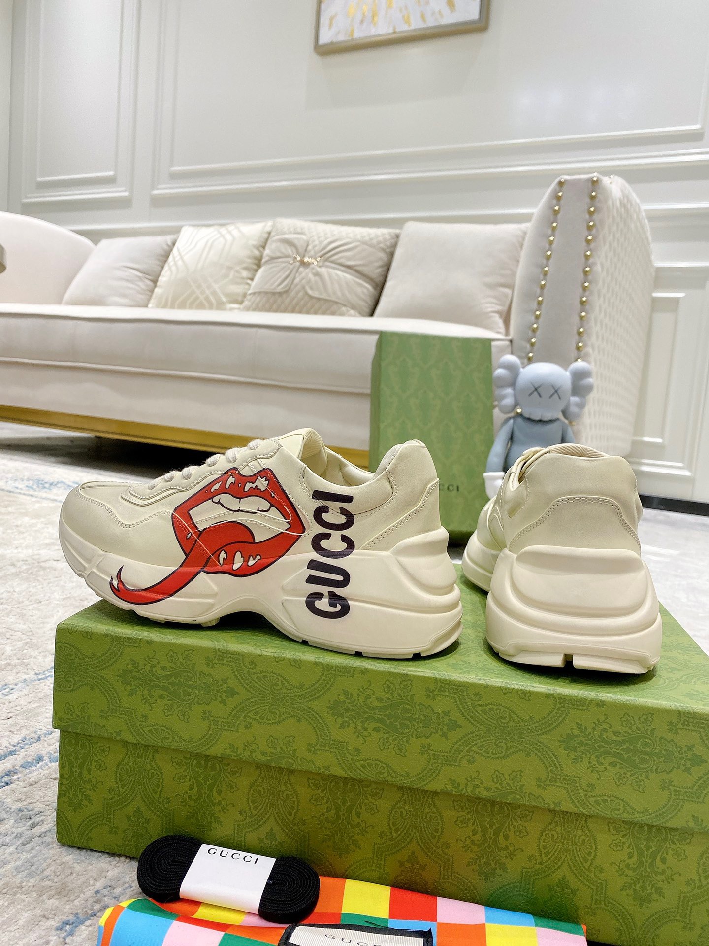 Gucci Sneakers-199