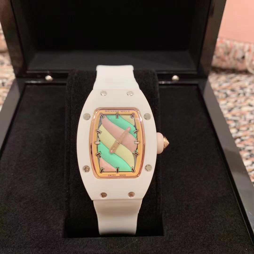 Watch 28