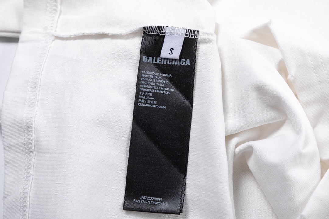 Balenciaga clothing-264