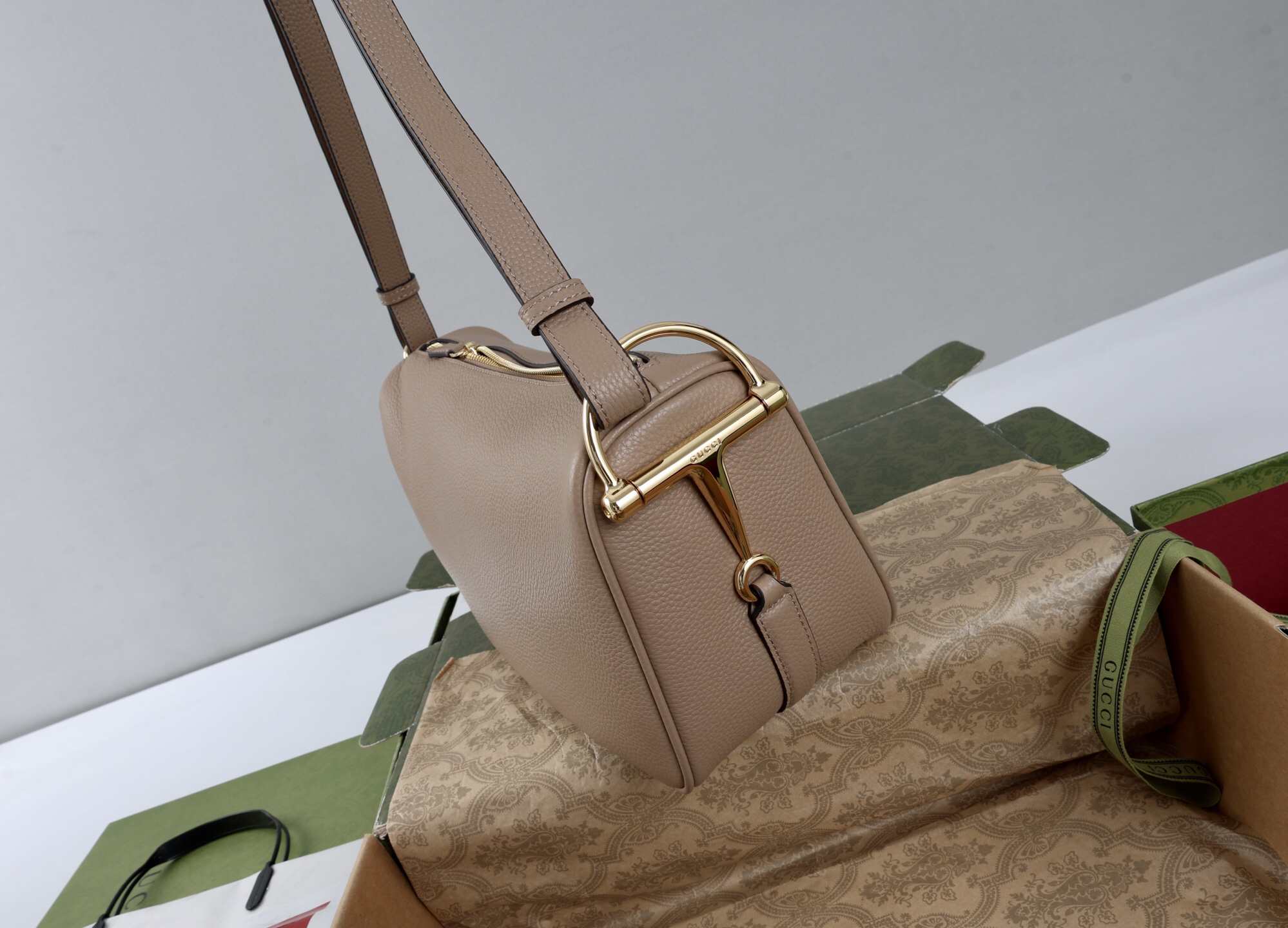 Gucci new bag-180