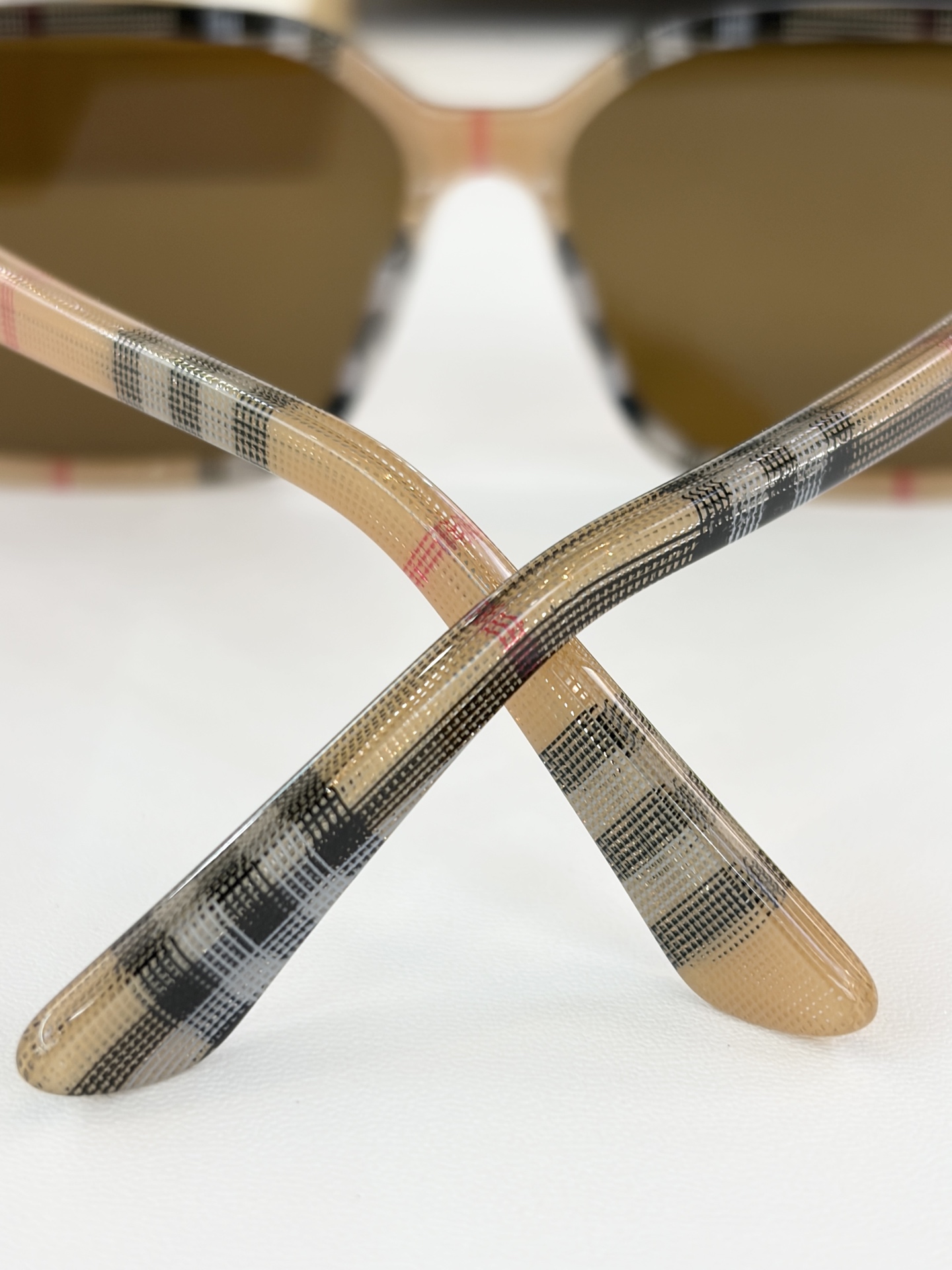 Burberry glasses-47