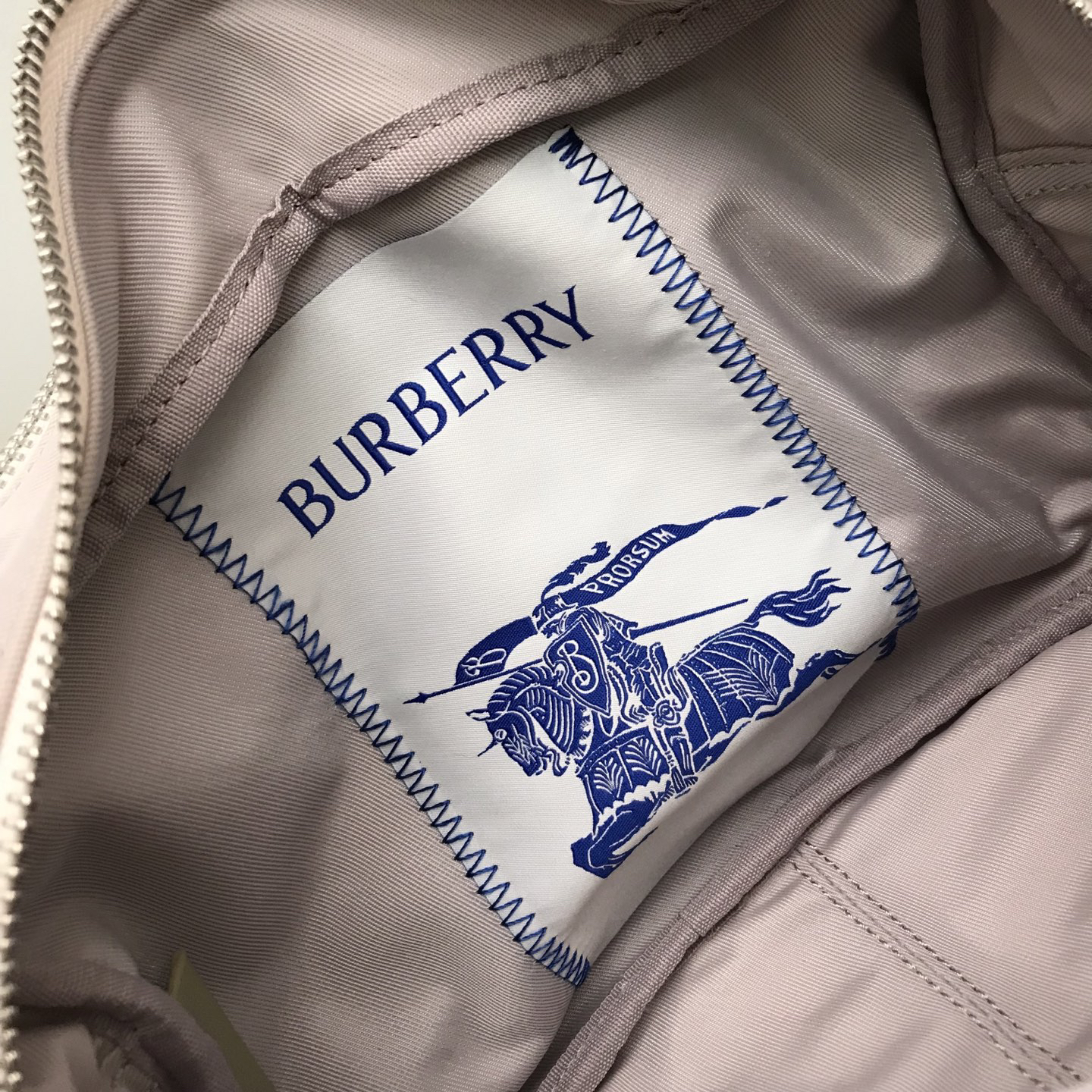 Burberry bag-85