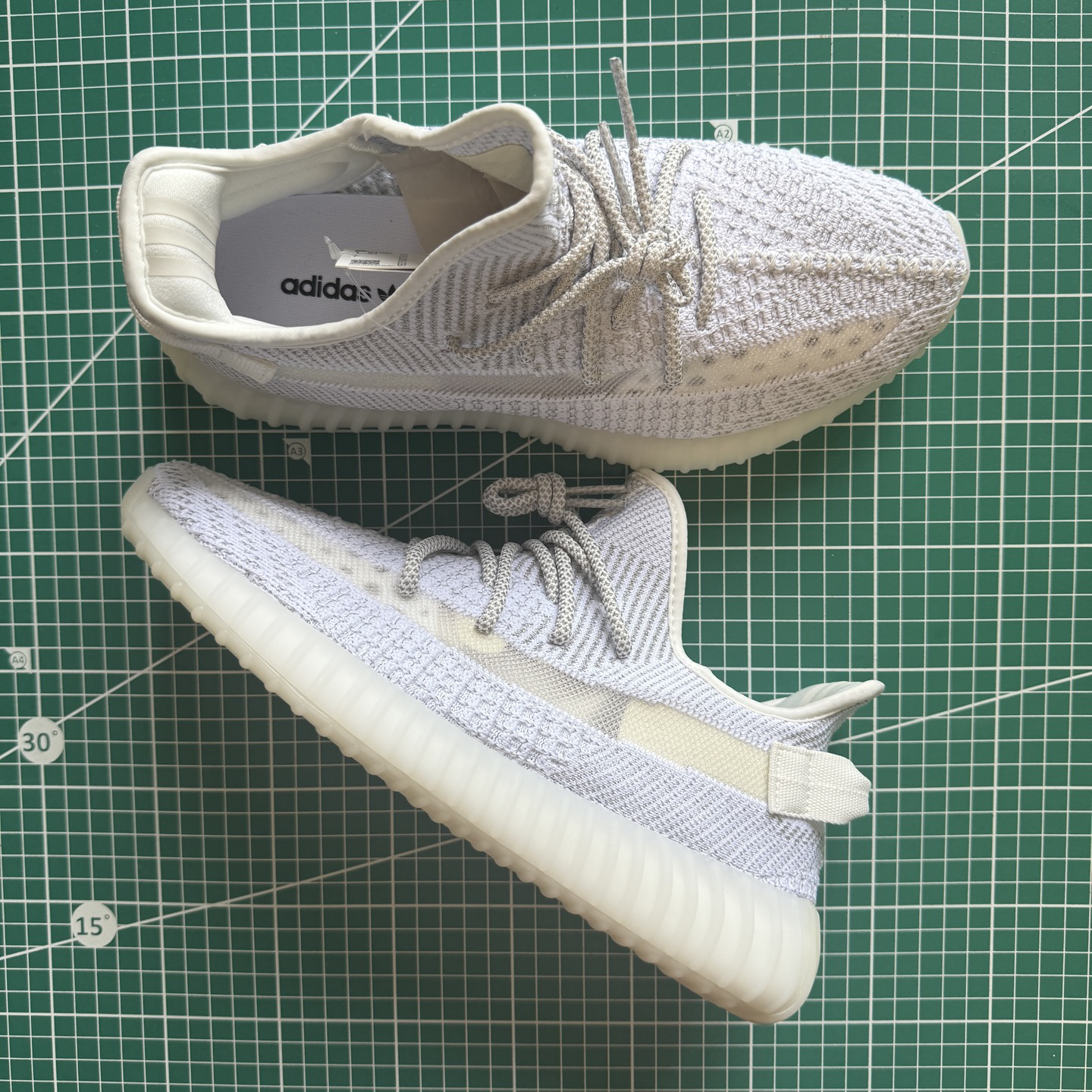 Adidas Sneakers-240