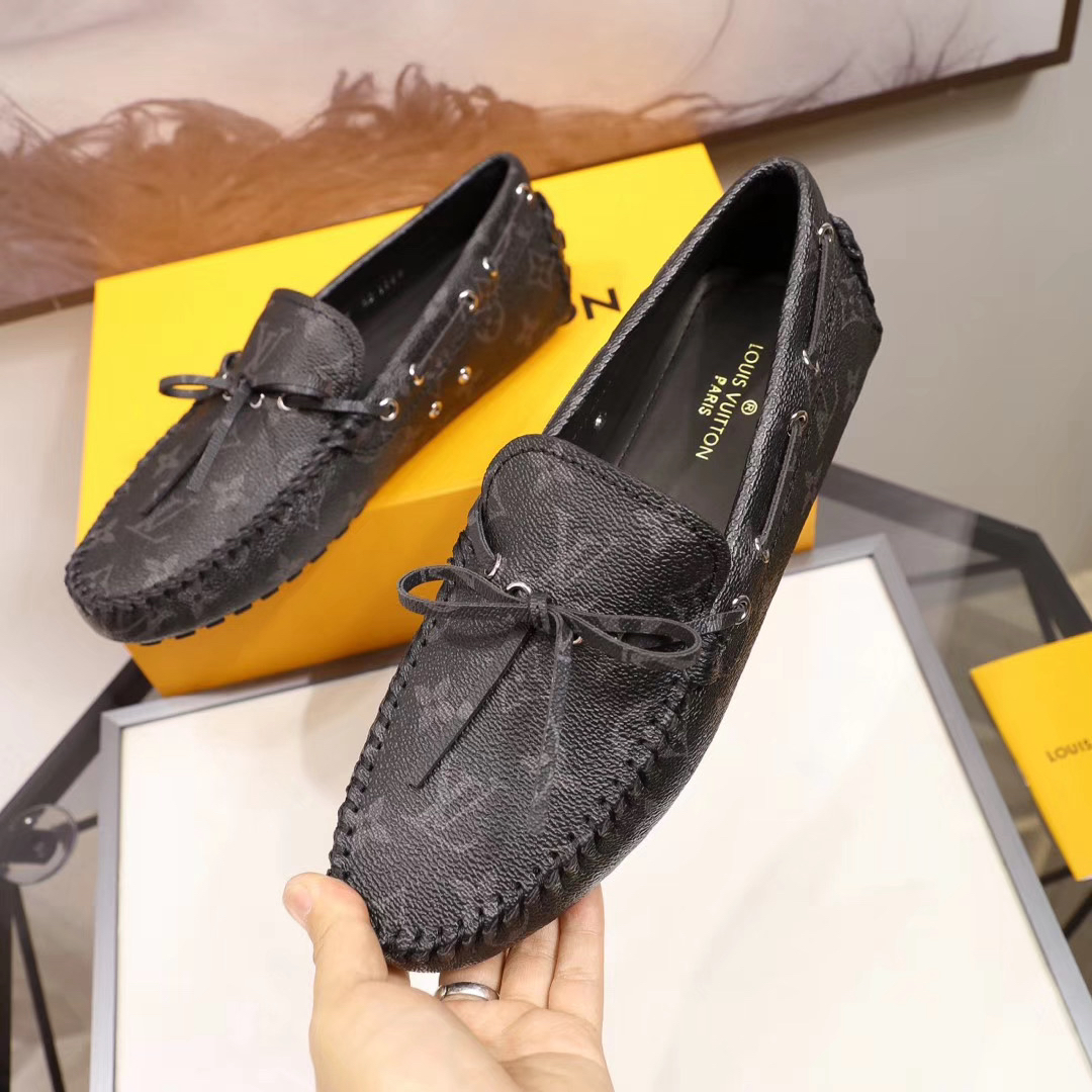 LV women's leather shoes-31