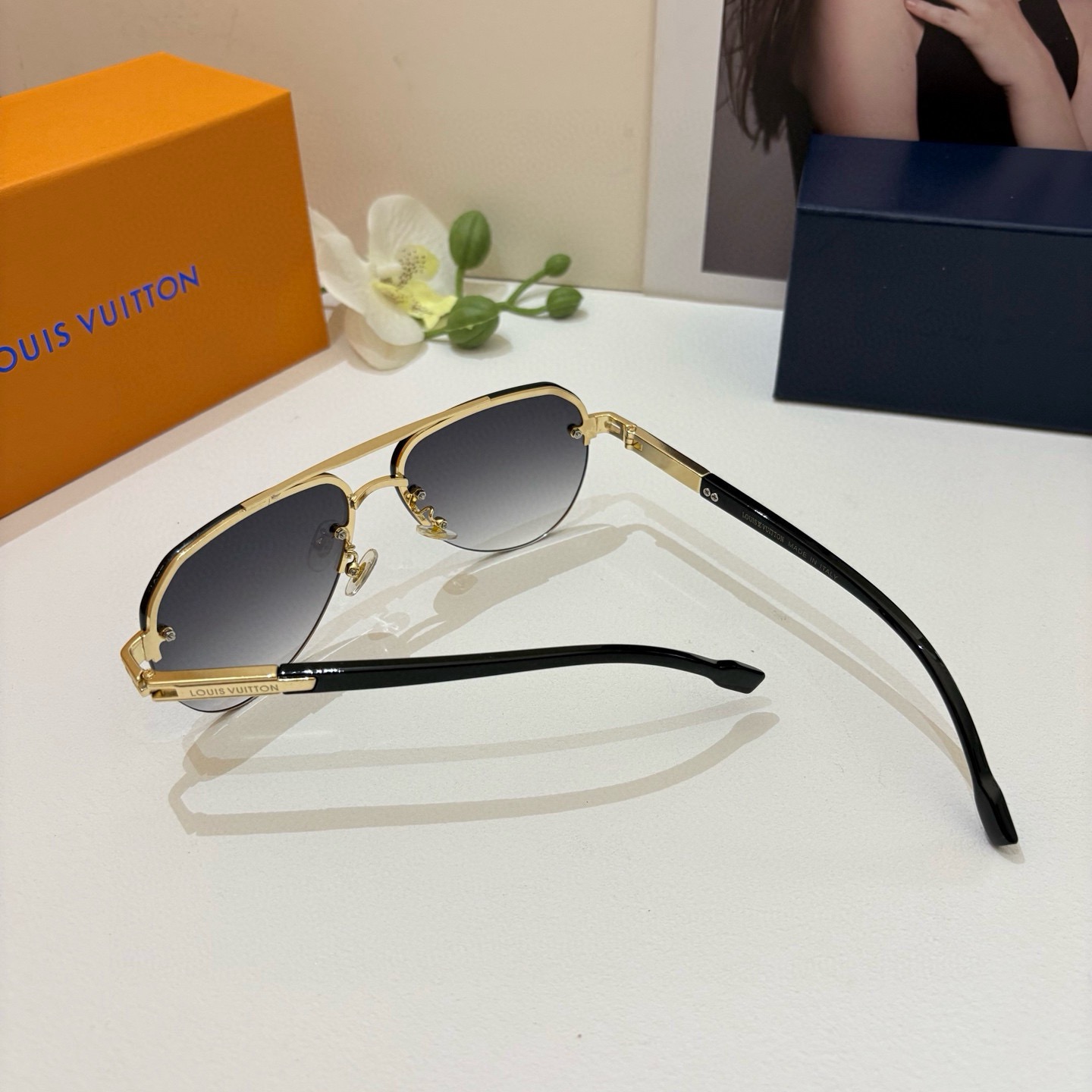 LV glasses-56