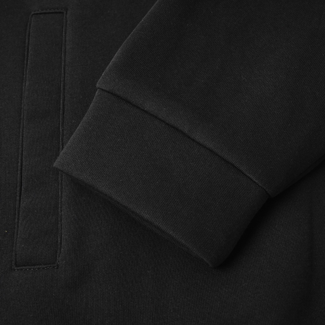 Prada Clothing-354
