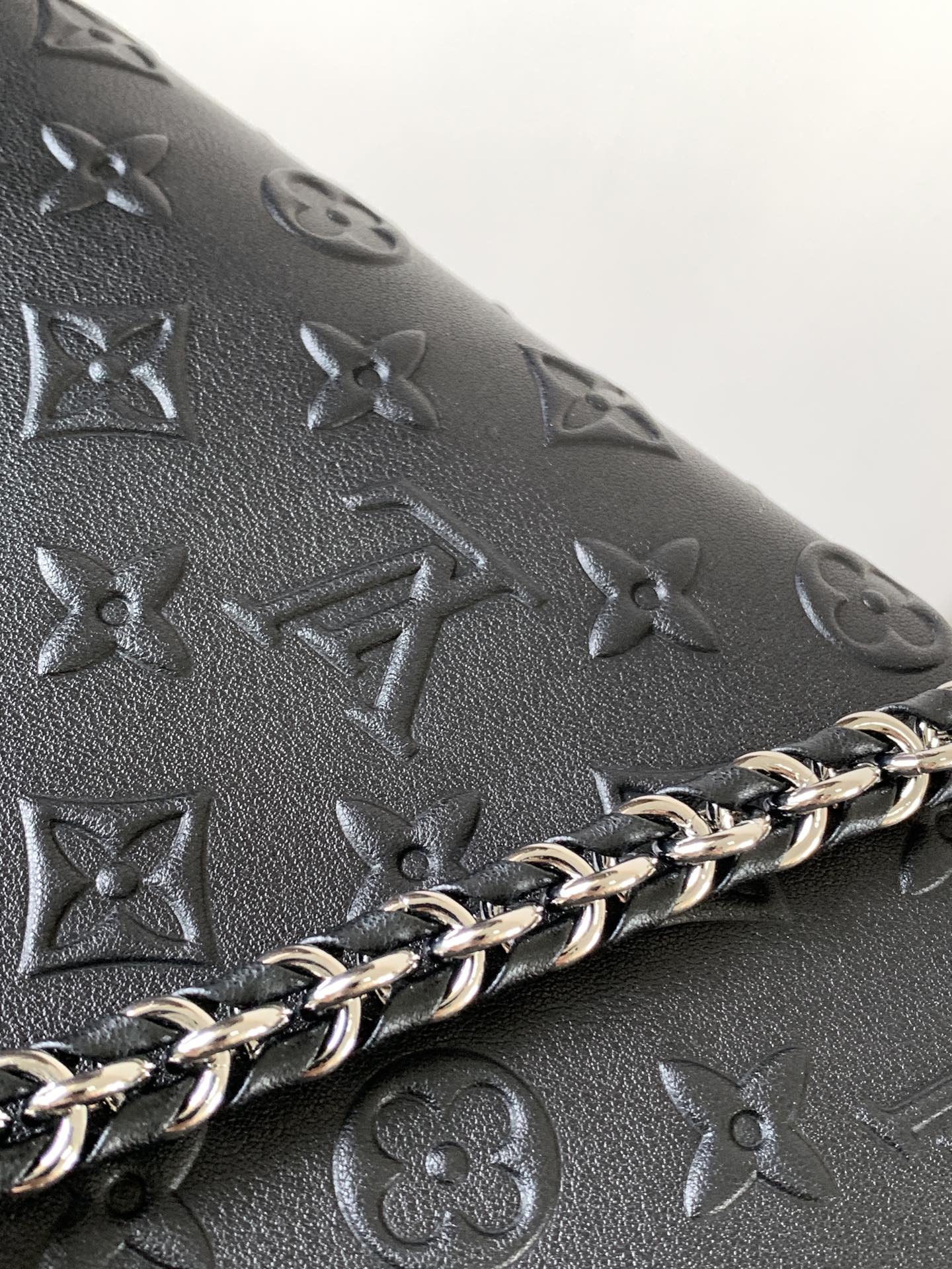 Louis Vuitton bag-37