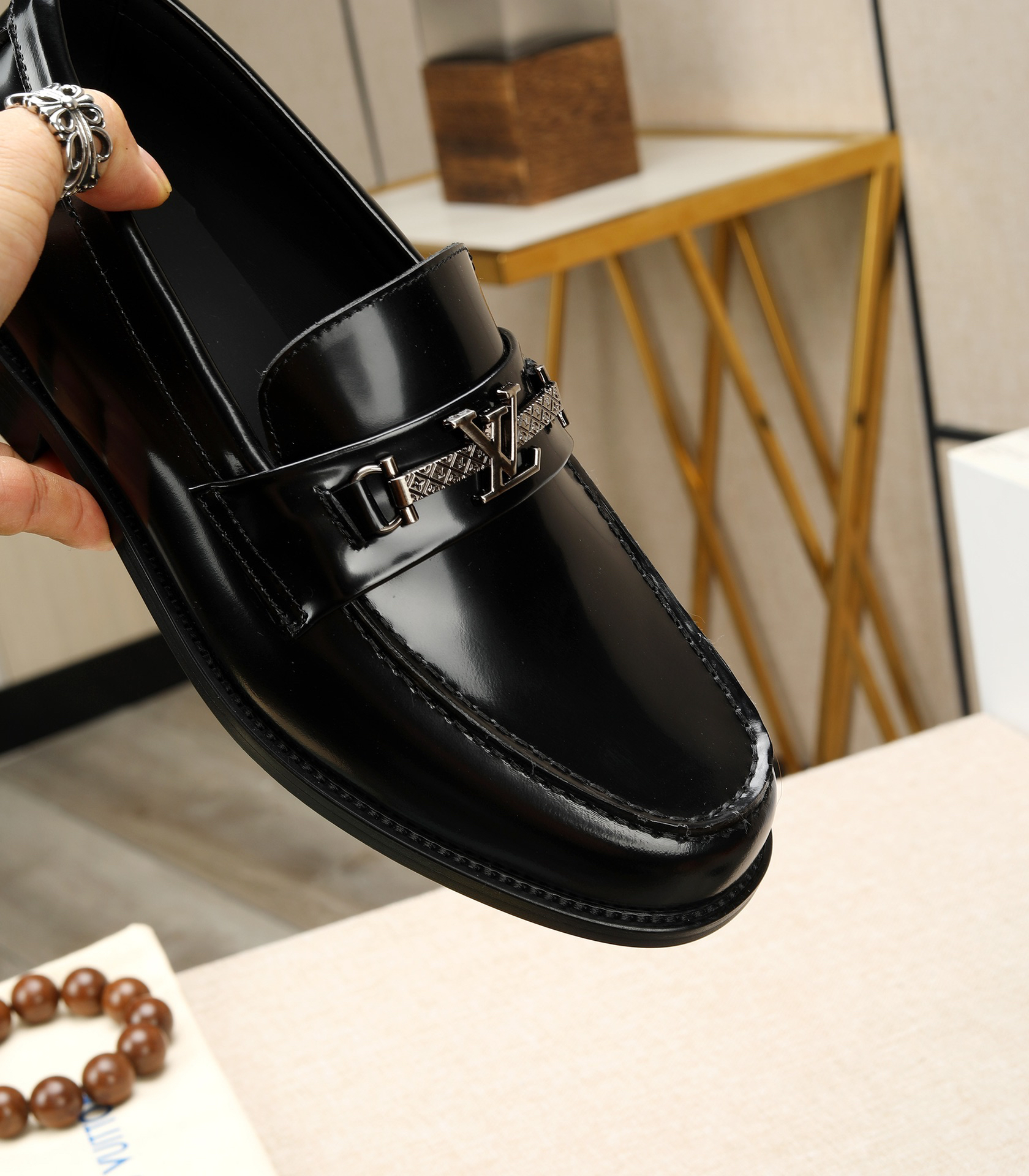 LV men's leather shoes-49