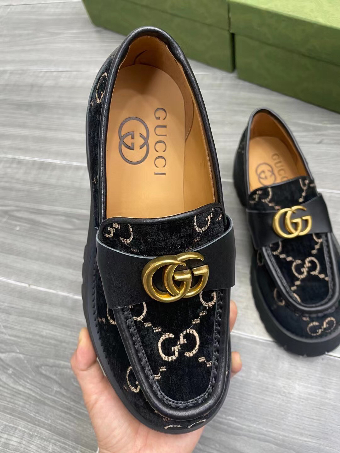 Gucci women's leather shoes-82