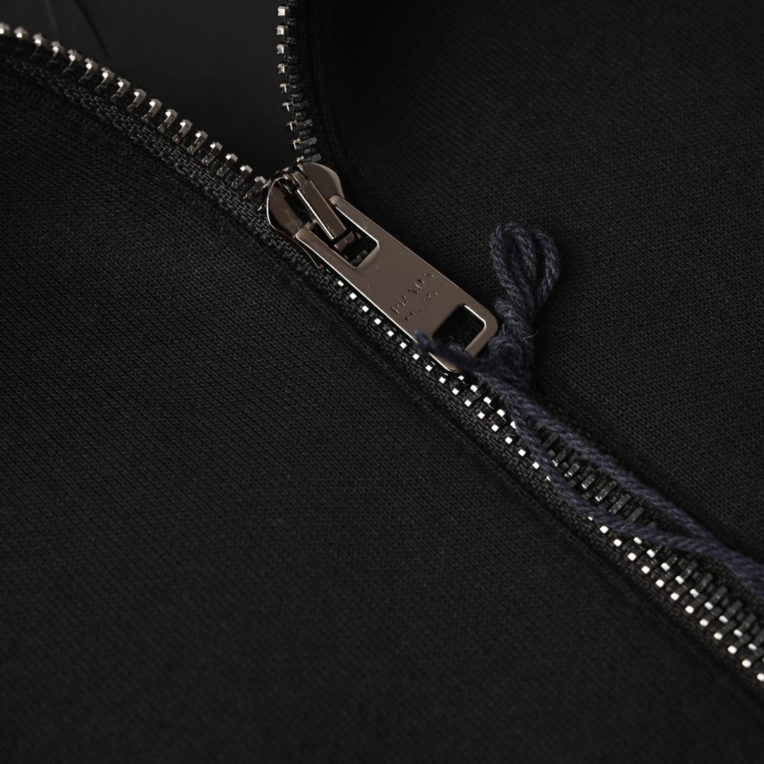 Prada Clothing-354