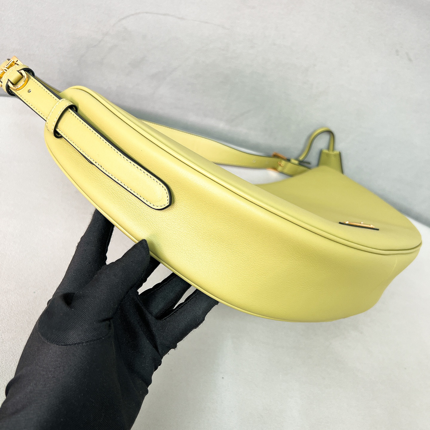 Prada bag-95