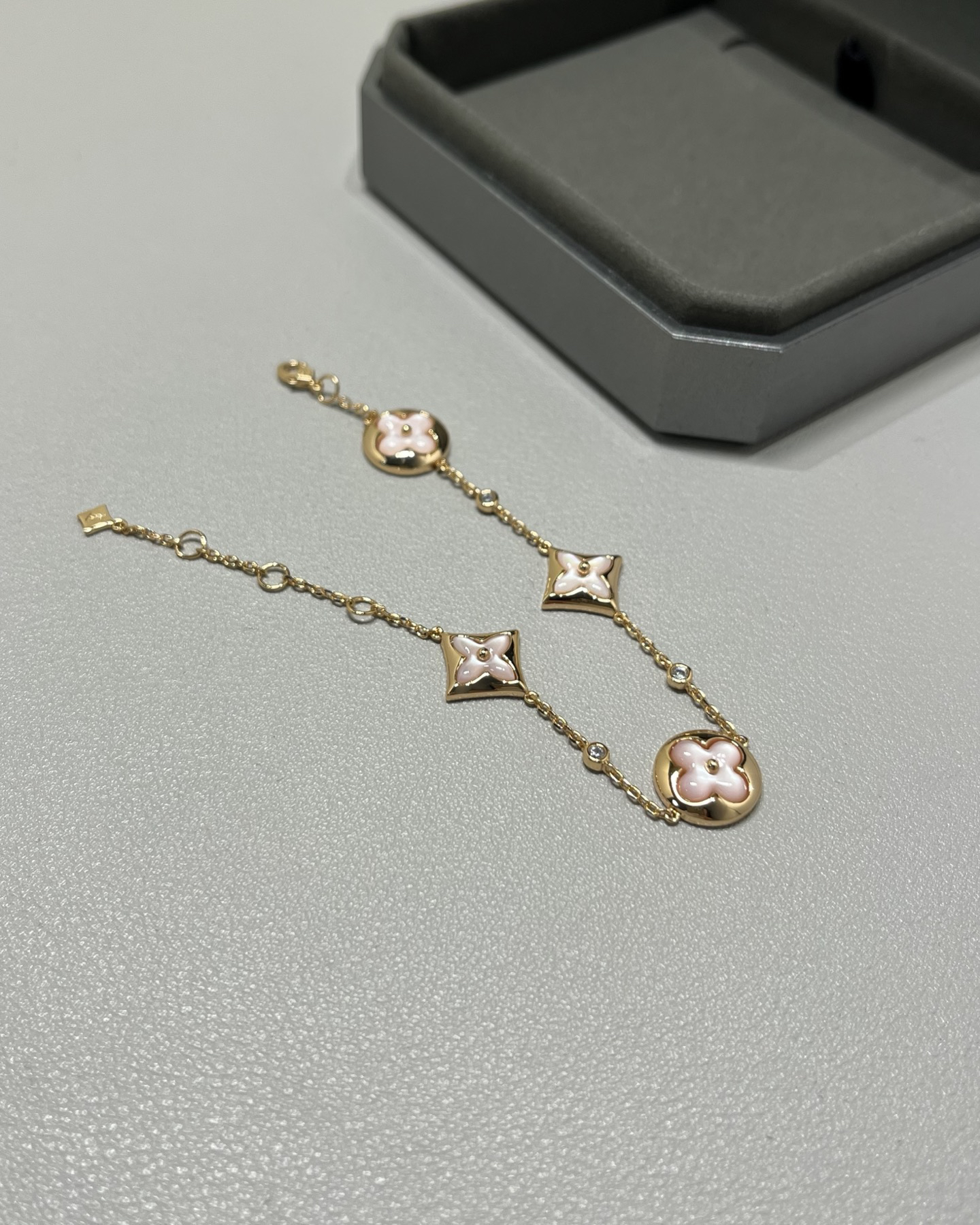 LV Bracelet-65