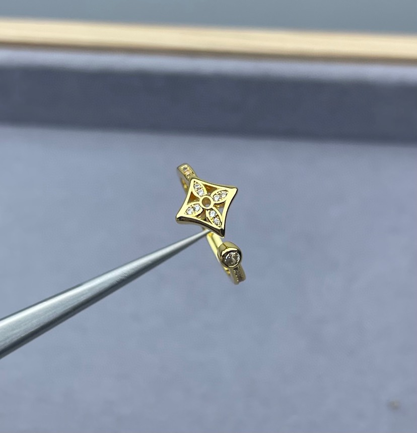 LV ring-45