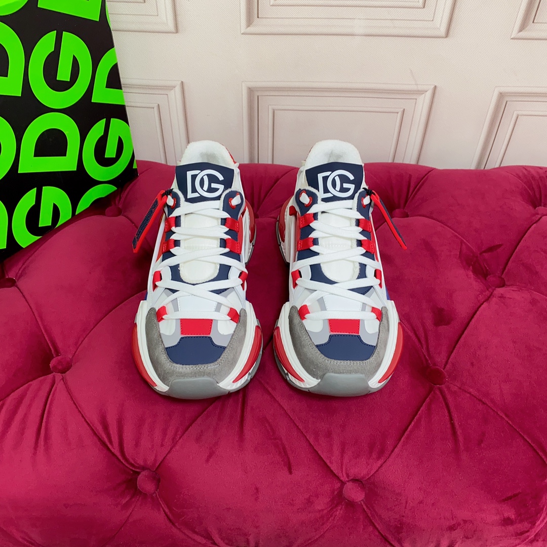 D&G Sneakers-250