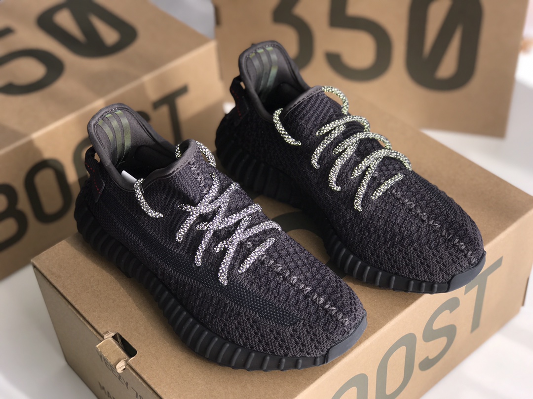 Adidas Sneakers-302